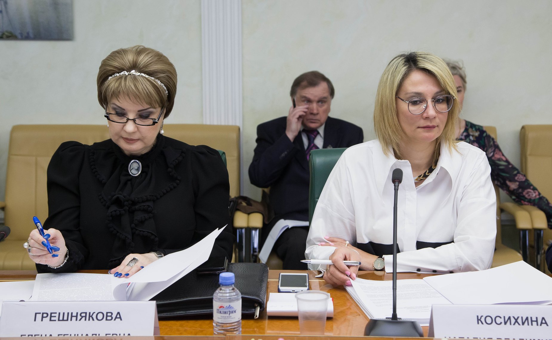 Елена Грешнякова и Наталия Косихина