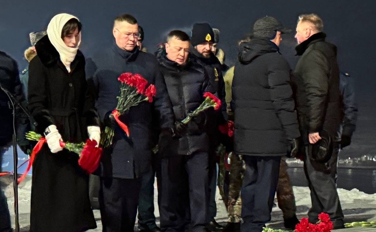 Елена Дягилева приняла участие в торжественной церемонии старта первого этапа арктической экспедиции «Безопасная Арктика – 2025» – эстафета памяти