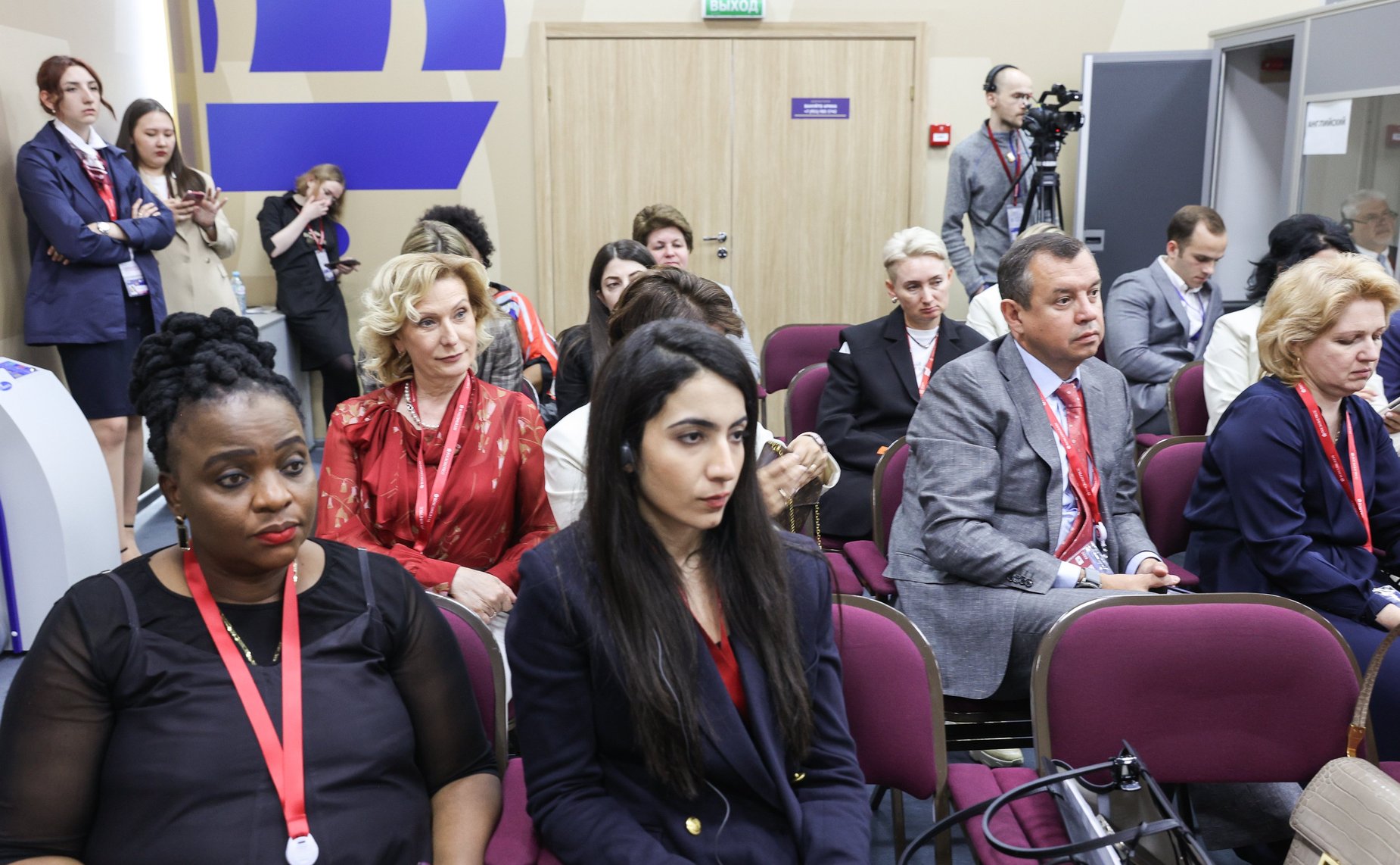 Галина Карелова приняла участие в сессии ЕЖФ «Женщины в промышленном развитии: новые горизонты», которая состоялась в рамках основной программы Петербургского международного экономического форума