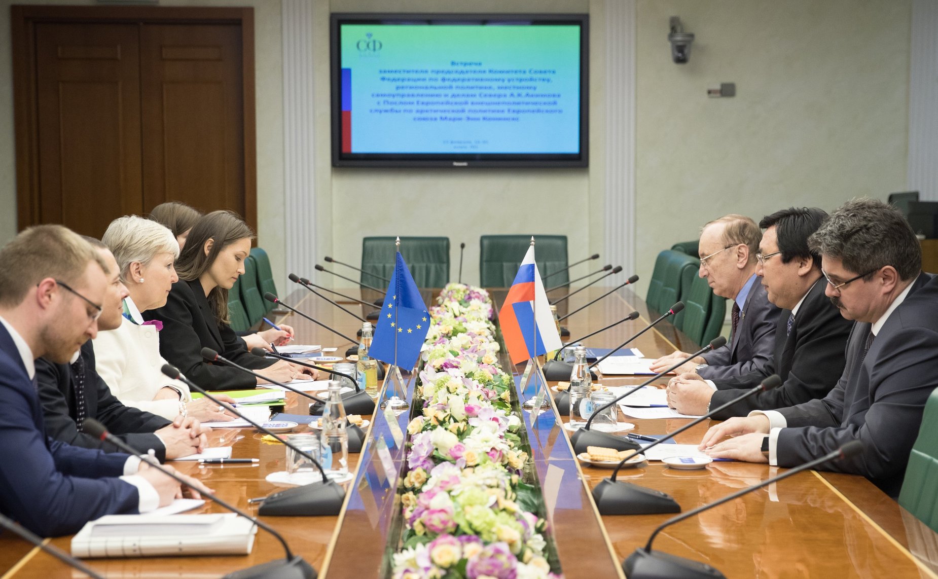 Встреча А. Акимова с Послом по особым поручениям Европейского союза по Арктике Мари-Энн Конинскс