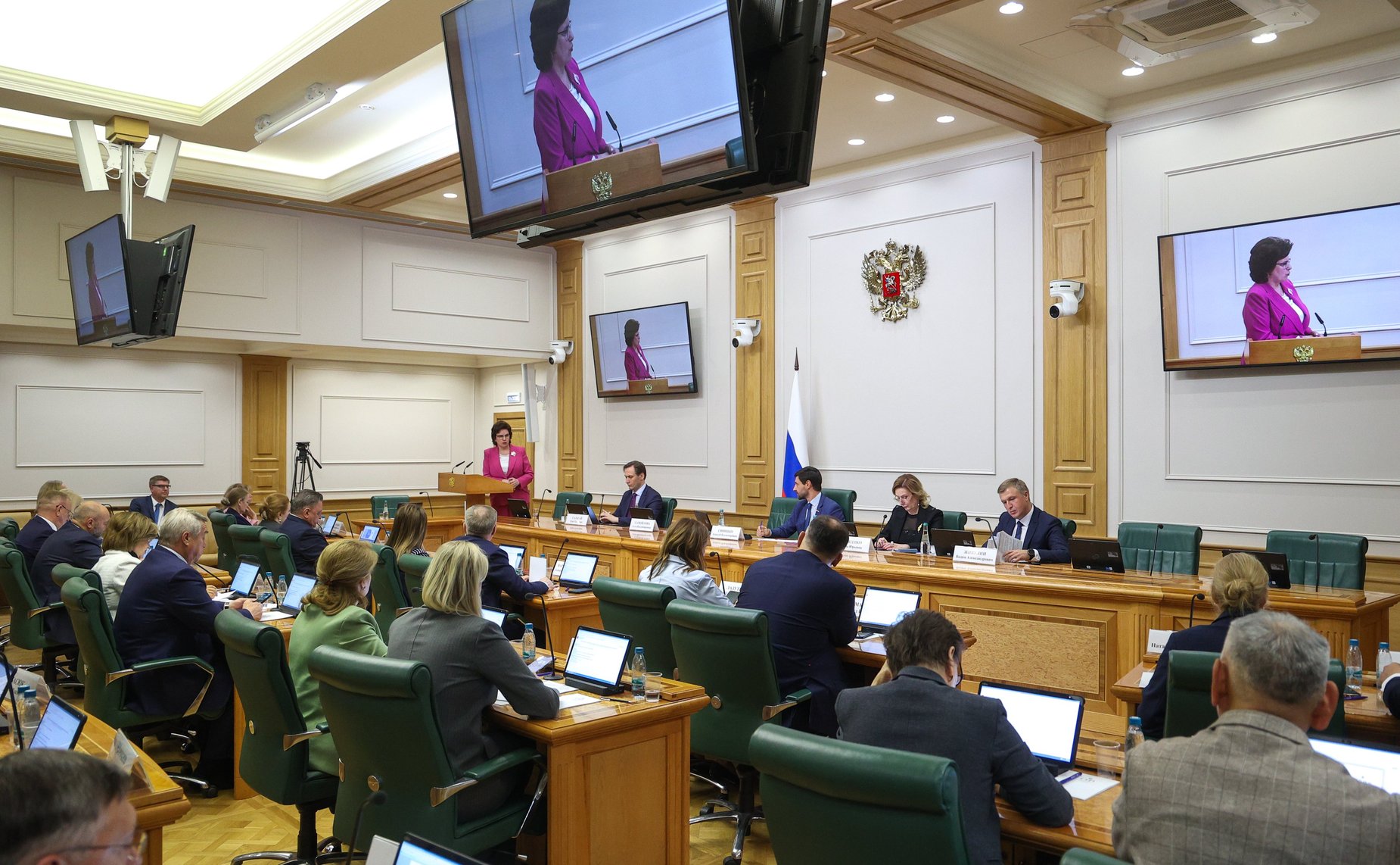 «Открытый диалог» с руководителем Федеральной службы по надзору в сфере здравоохранения Аллой Самойловой