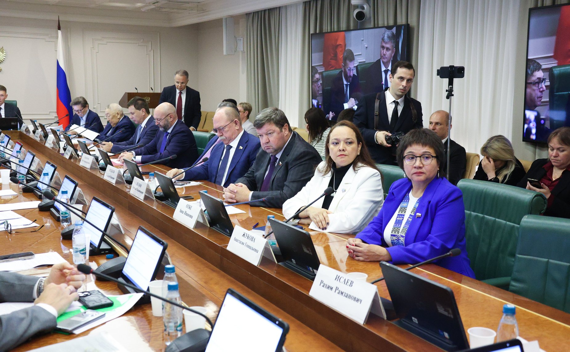 Заседание Комитета СФ по аграрно-продовольственной политике и природопользованию (в рамках Дней Чукотского автономного округа в Совете Федерации)