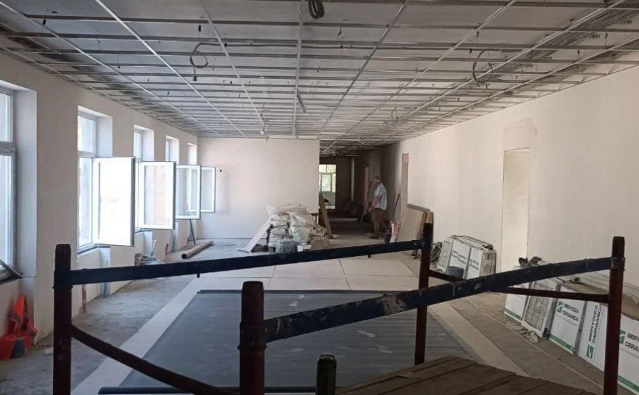 Игорь Кастюкевич посетил школу №3 Геническа