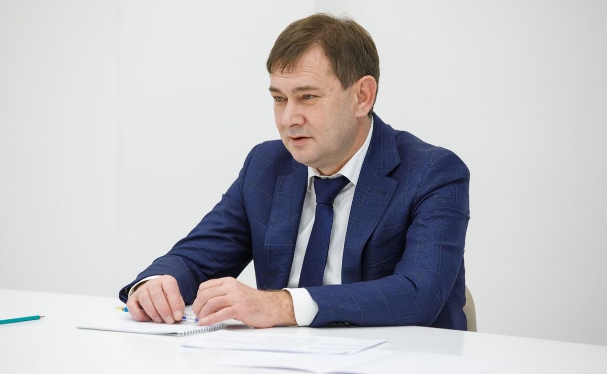 Владимир Нетёсов