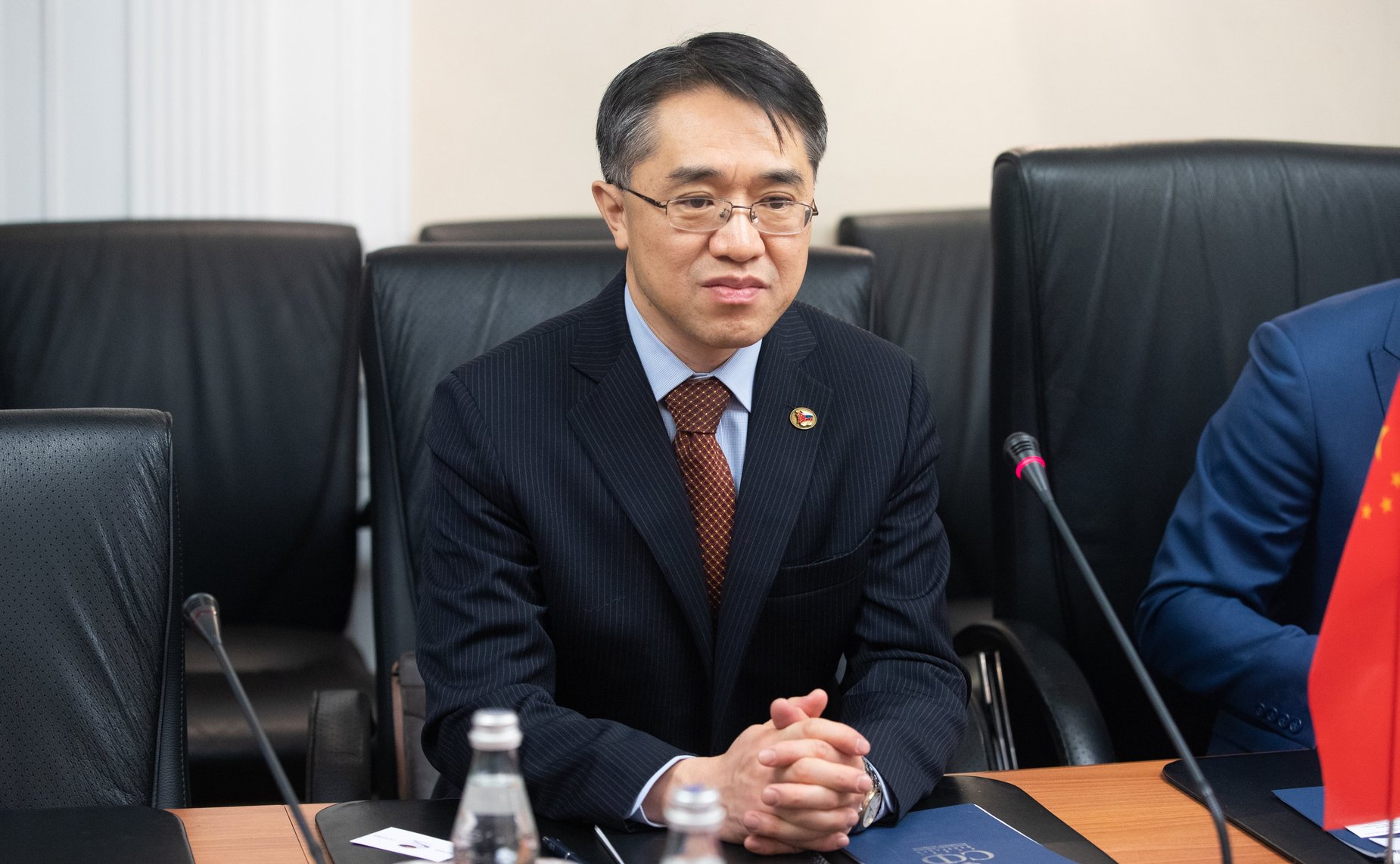 Полномочный министр Посольства КНР в РФ Су Фанцю