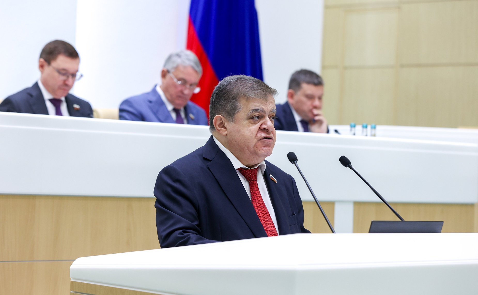 Владимир Джабаров