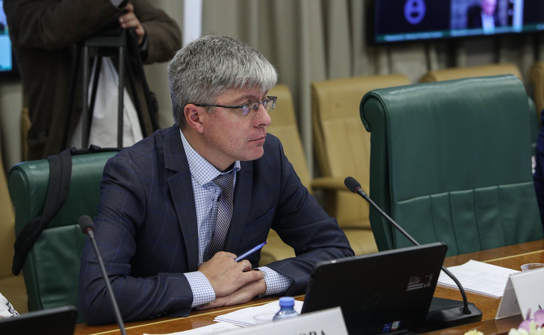 Круглый стол на тему «Повышение эффективности мер по пресечению деятельности нелегальных перевозчиков на рынке перевозок пассажиров автомобильным транспортом: совершенствование контрольно-надзорной деятельности»