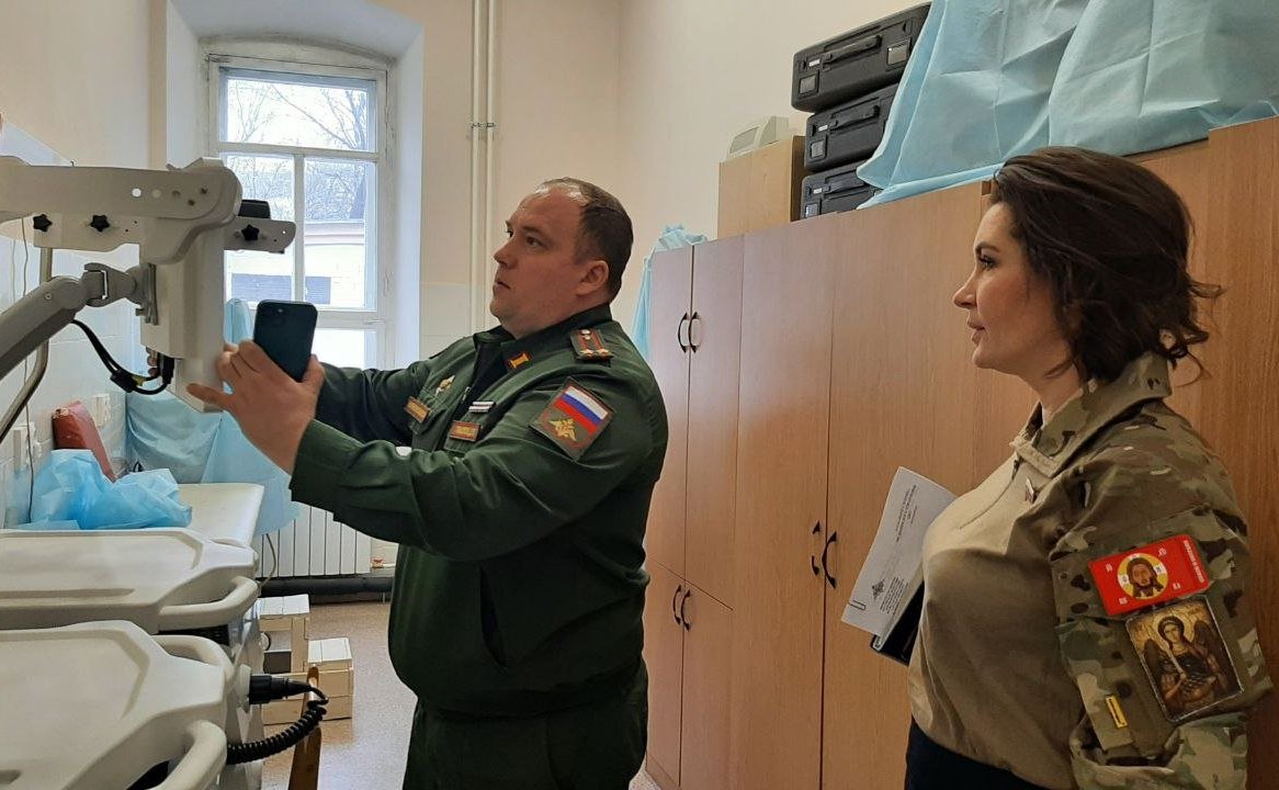 Маргарита Павлова в ходе региональной поездки посетила военный госпиталь, расположенный в Челябинске