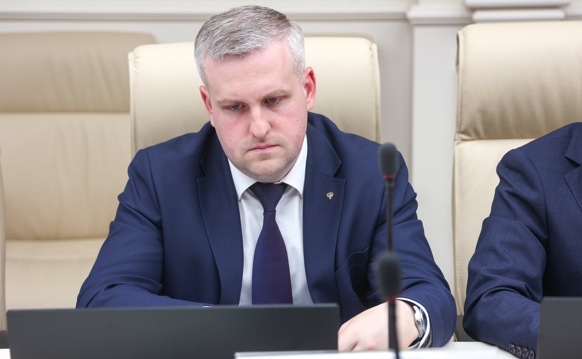 Круглый стол Комитета Совета Федерации по экономической политике совместно с Комитетом Совета Федерации по науке, образованию и культуре «Проблемы реализации национального проекта «Беспилотные авиационные системы». Подготовка кадров»
