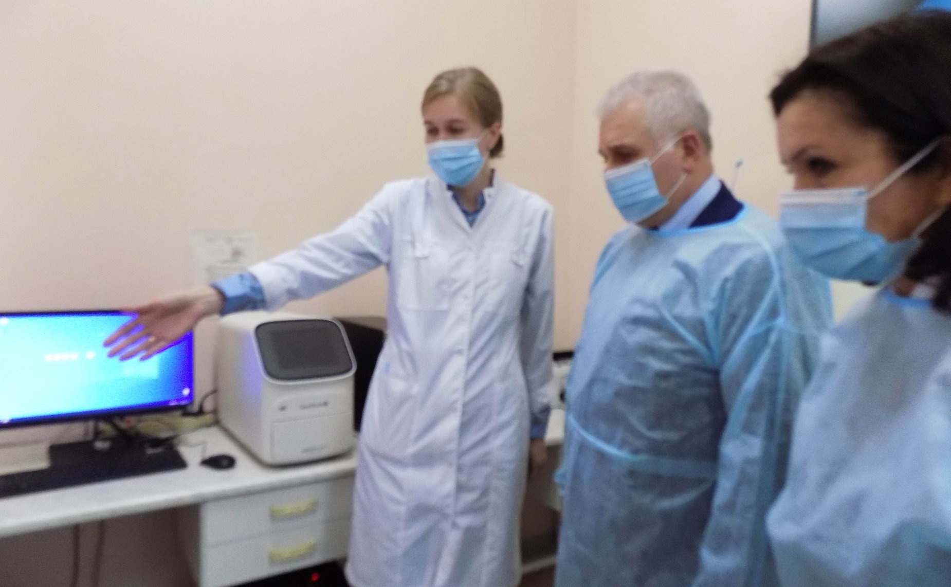 Сергей Мартынов встретился с главным государственным санитарным врачом республики Светланой Булатовой, сотрудниками коллектива регионального управления Роспотребнадзора