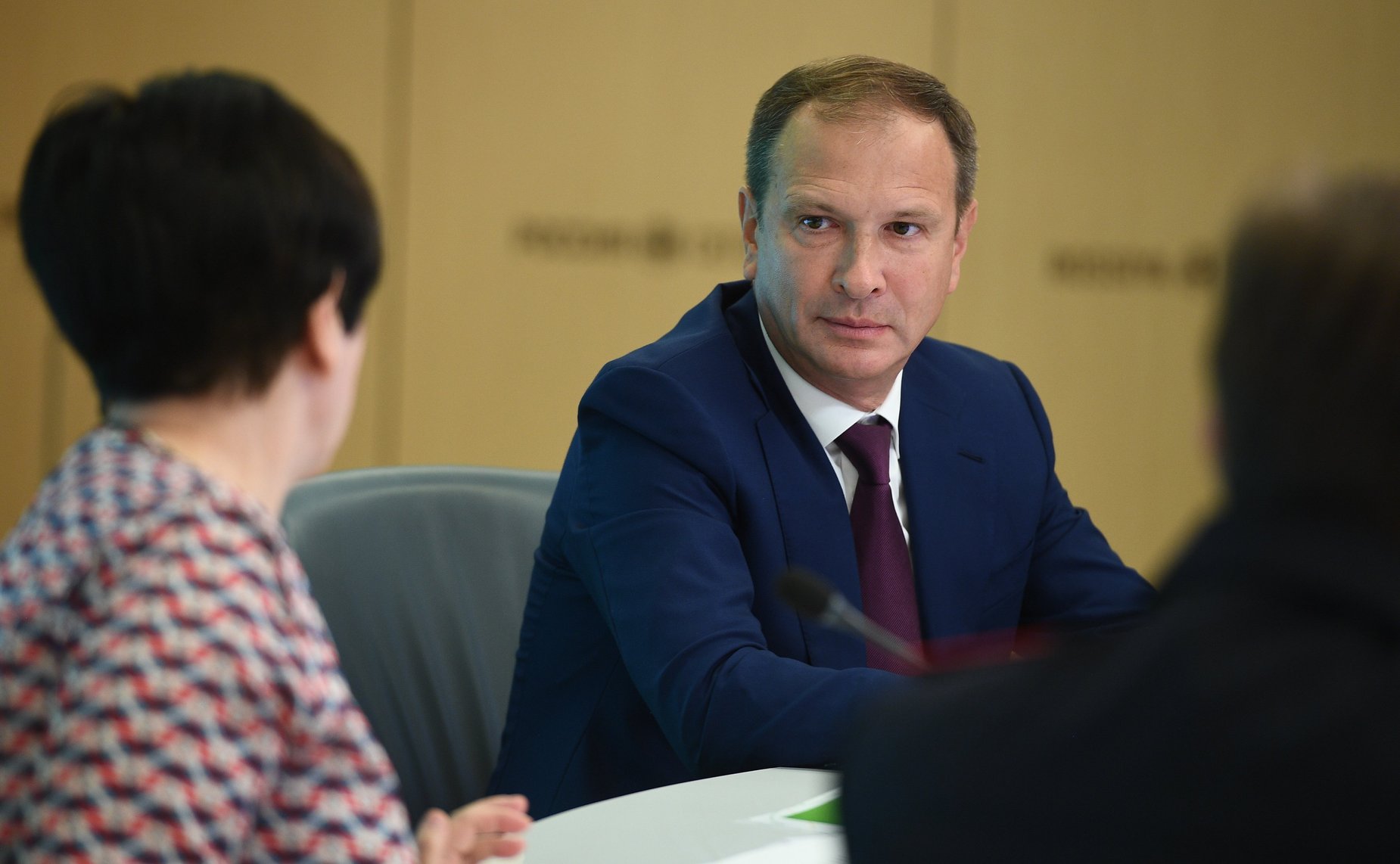 Инна Святенко выступила на пленарном заседании XI Всероссийского форума «Вместе – ради детей! Ключевые программы партнерства»