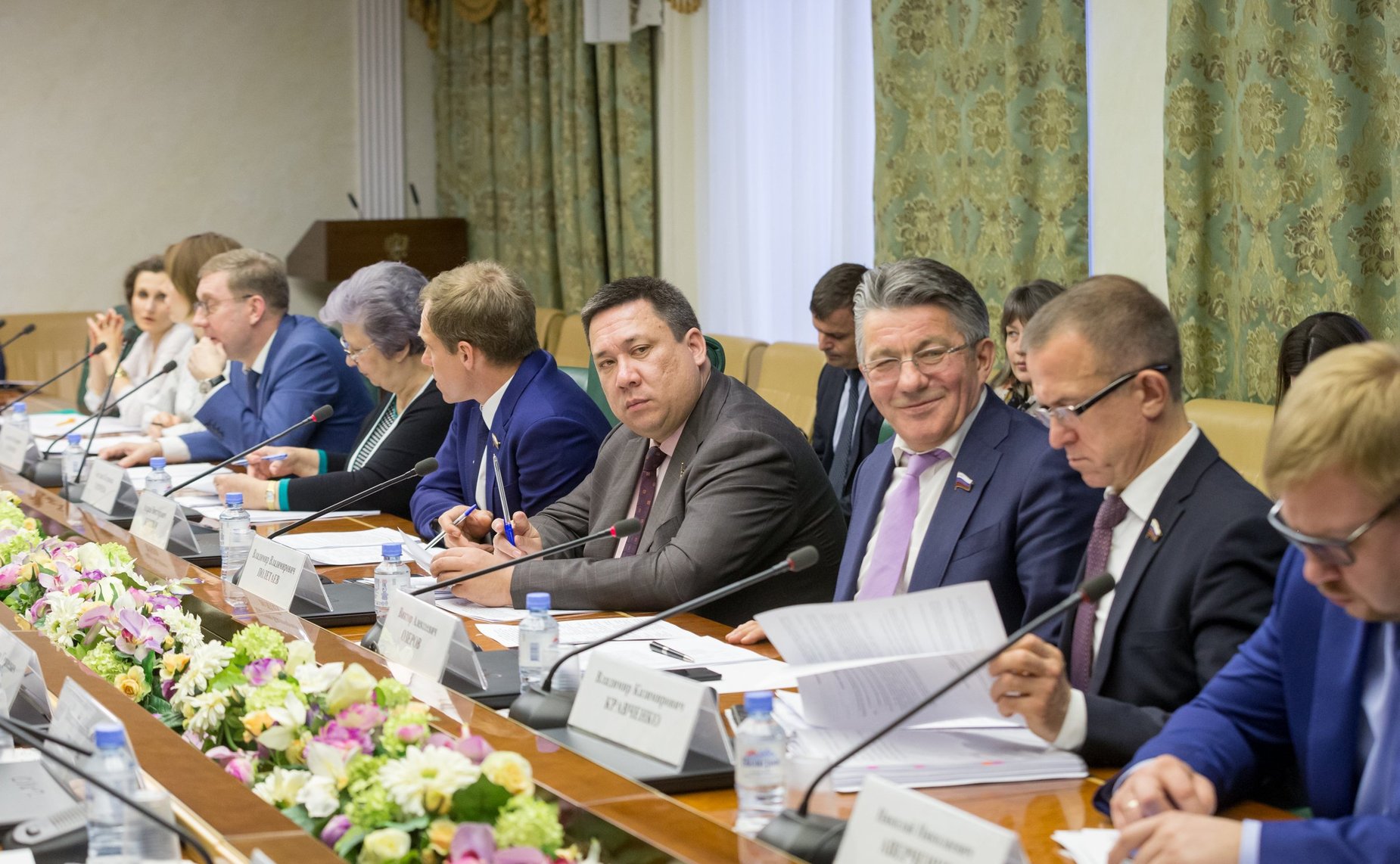 Совещание, посвященное подготовке к рассмотрению во втором чтении изменений в федеральный закон о возможности продления срока существования особых экономических зон