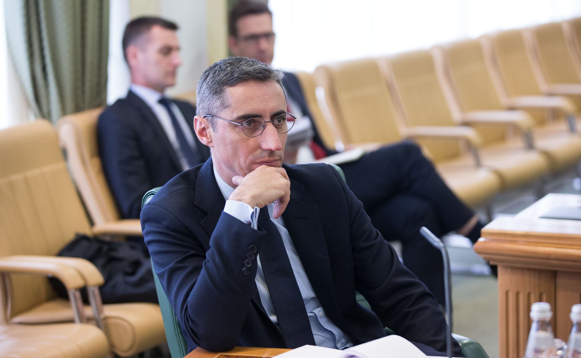 Встреча В. Бондарева с директором Центра высших военных исследований Французской Республики Винсентом Жиро