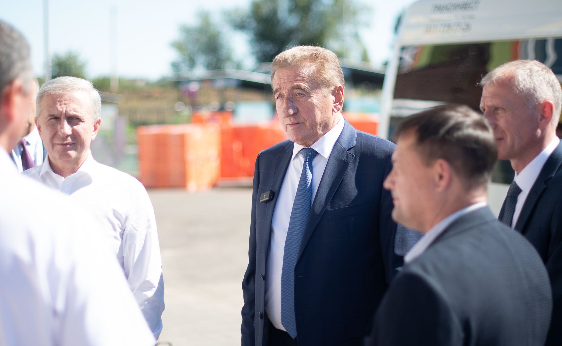 Сергей Лукин осмотрел ход работ строящегося детского сада и оценил степень готовности объекта