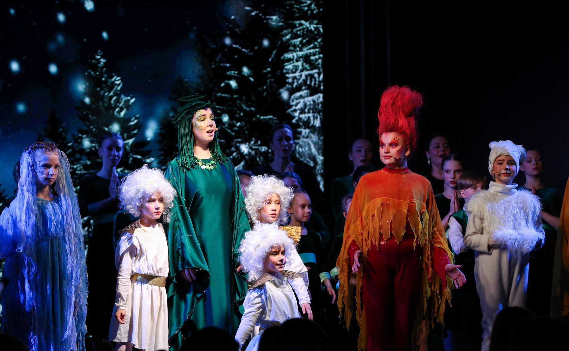 По инициативе Валентины Матвиенко в Таврическом дворце Санкт-Петербурга организована Рождественская елка для детей участников СВО