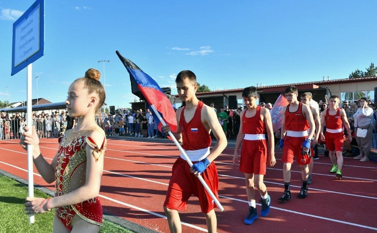 Олег Алексеев в ходе рабочей поездки в регион посетил Марксовский район