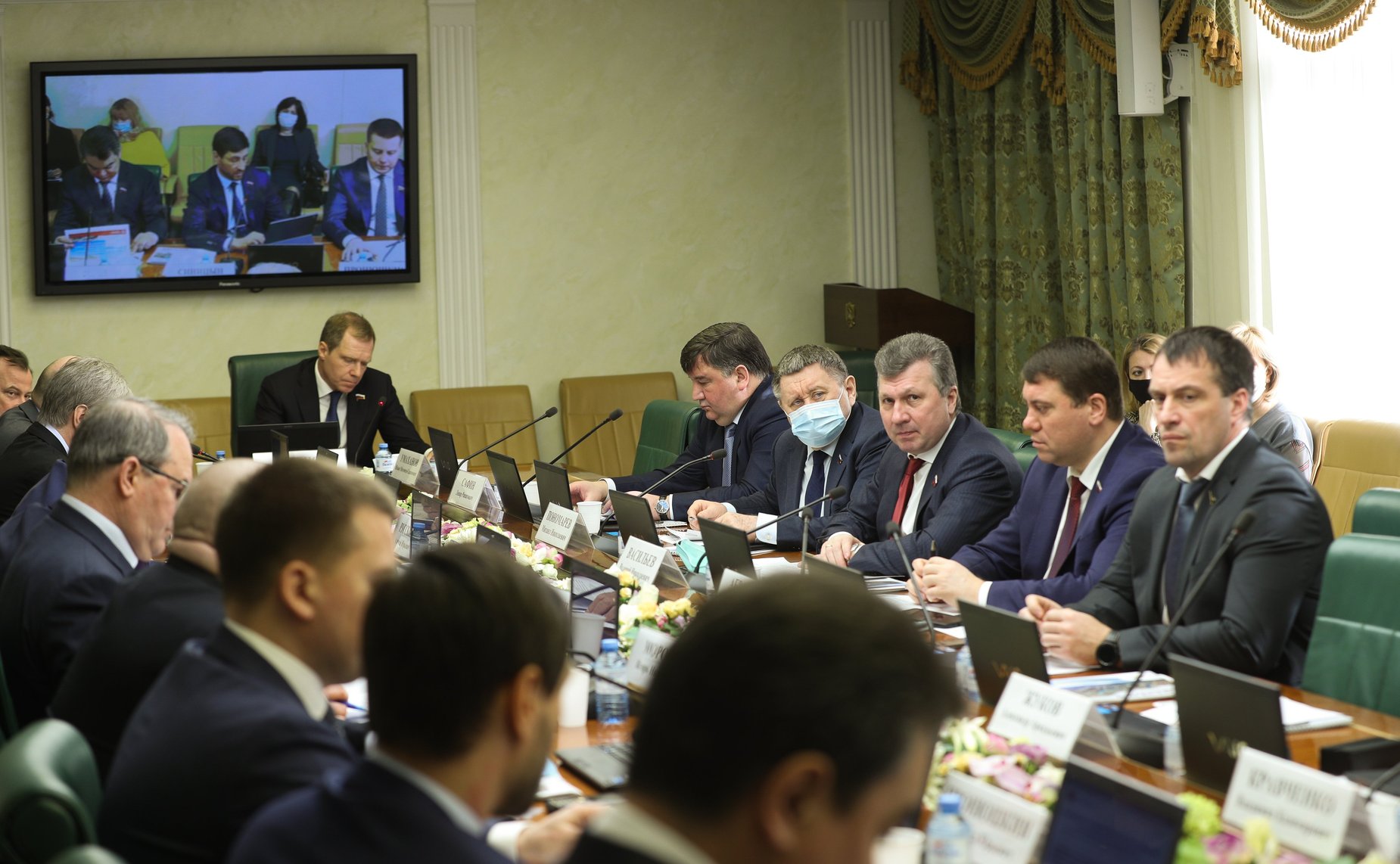 Расширенное заседание Комитета СФ по экономической политике