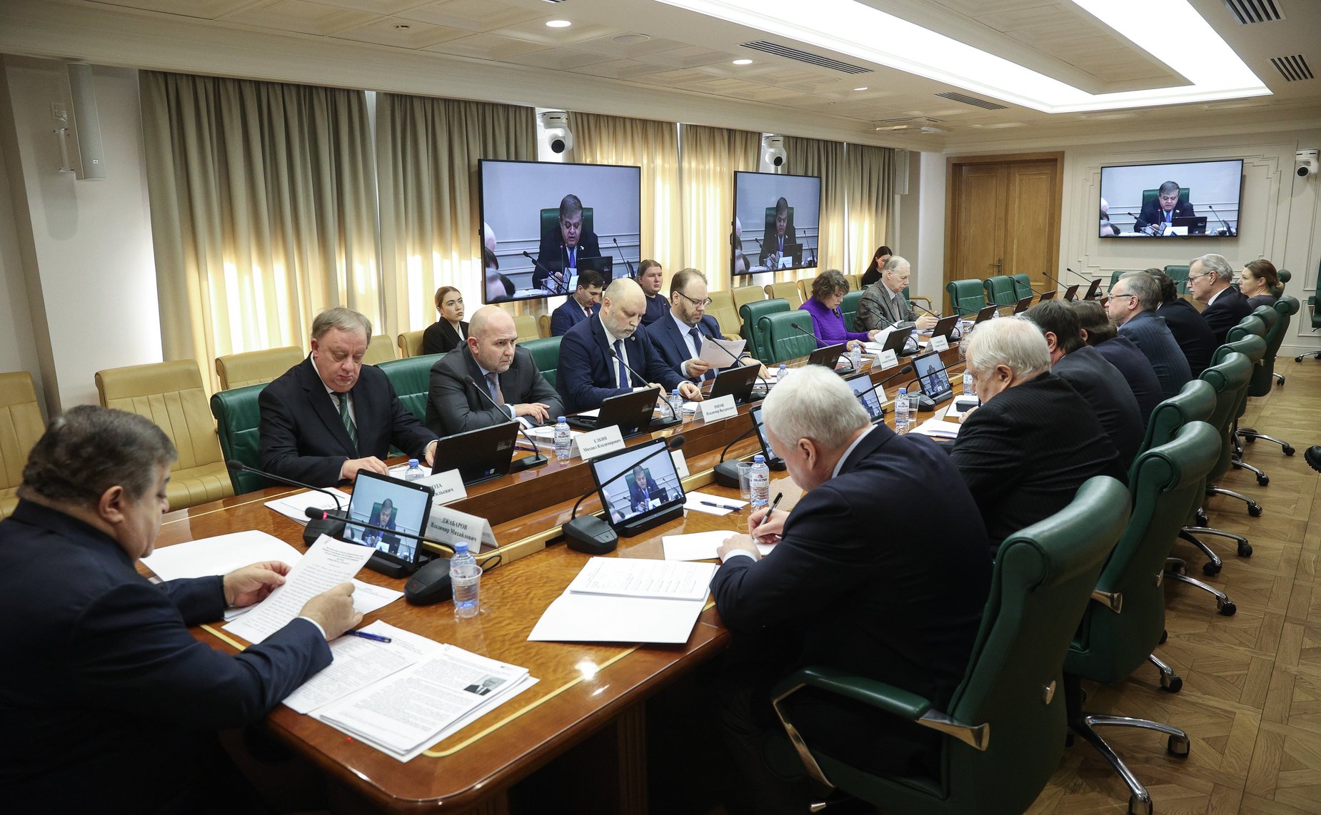 Круглый стол Комитета СФ по международным делам «Идеология «украинства» как основа проекта формирования «анти-России»