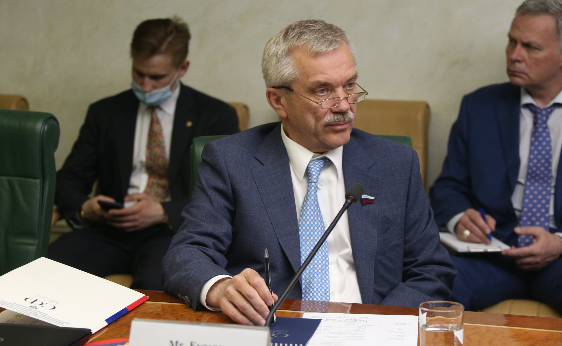 Евгений Савченко