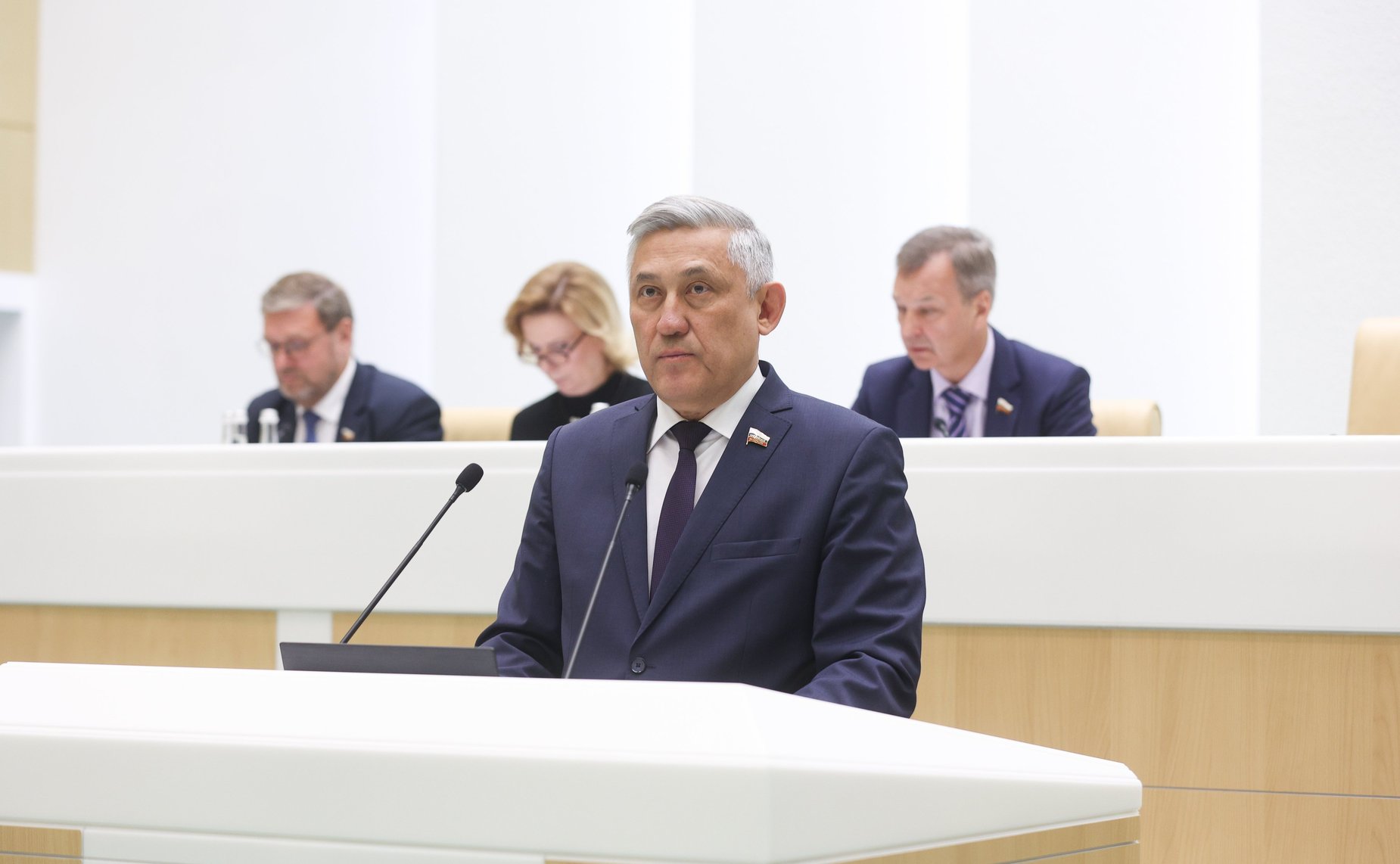 Юрий Валяев