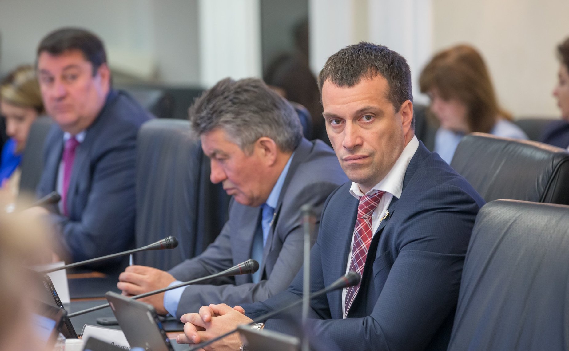 Эдуард Исаков