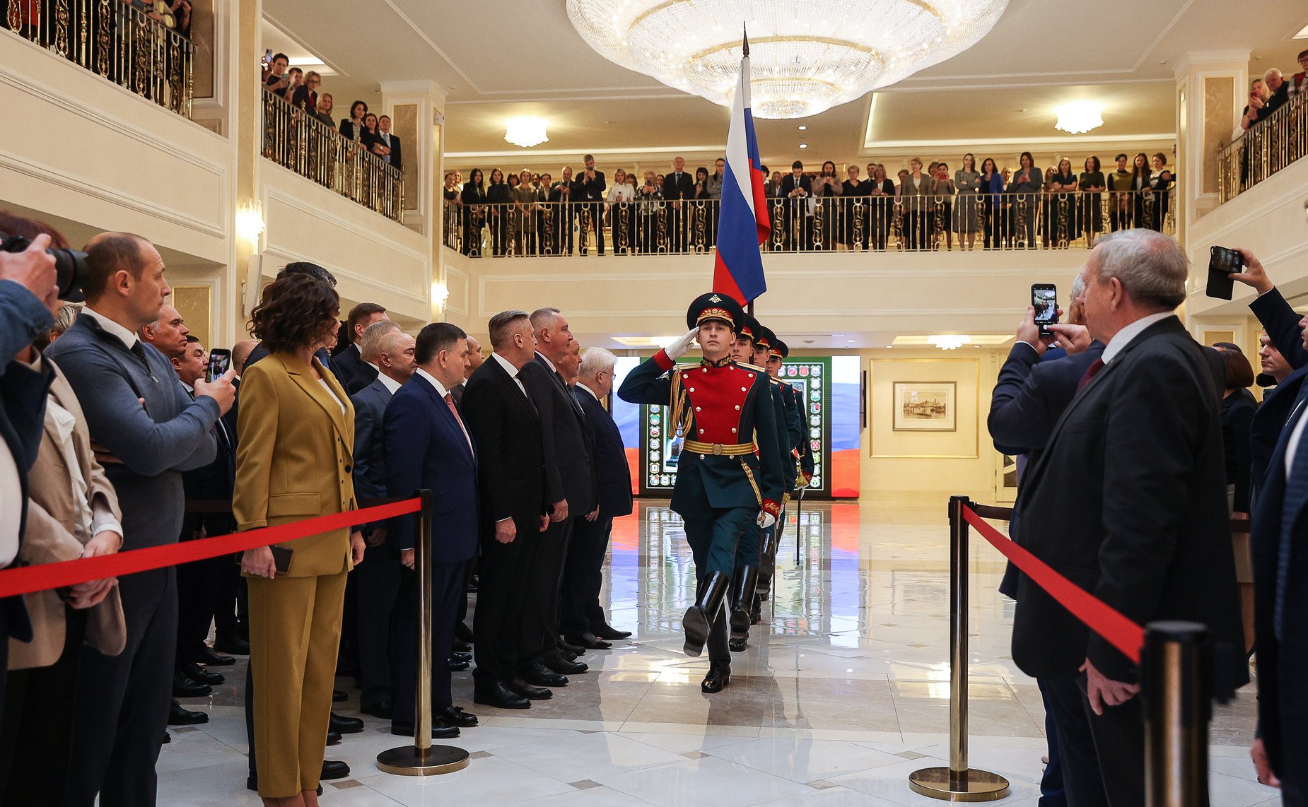 В Совете Федерации прошла торжественная церемония вручения «Мечей Победы» городам воинской славы Мариуполю и Мелитополю