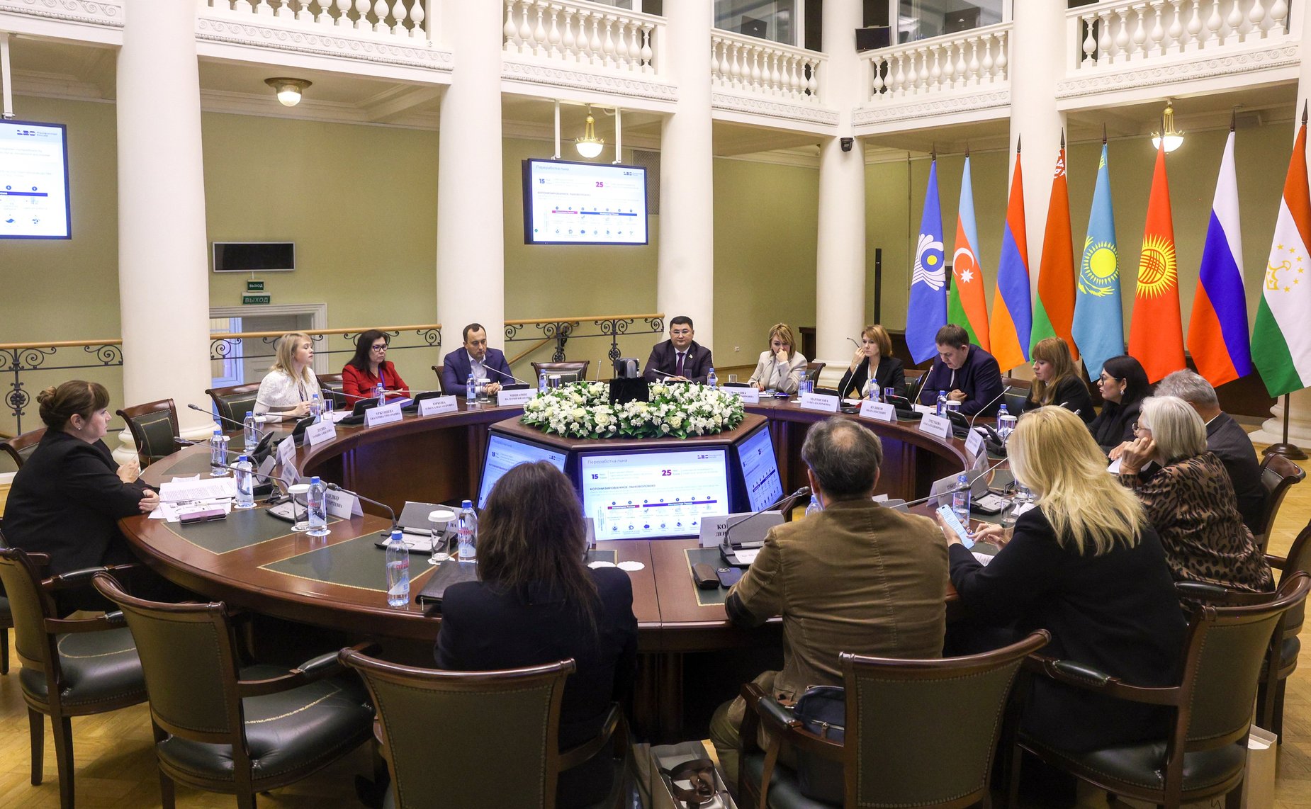 «Сельское хозяйство и модная индустрия: сохраняем национальные традиции». IV Международный Форум «Содружество моды»