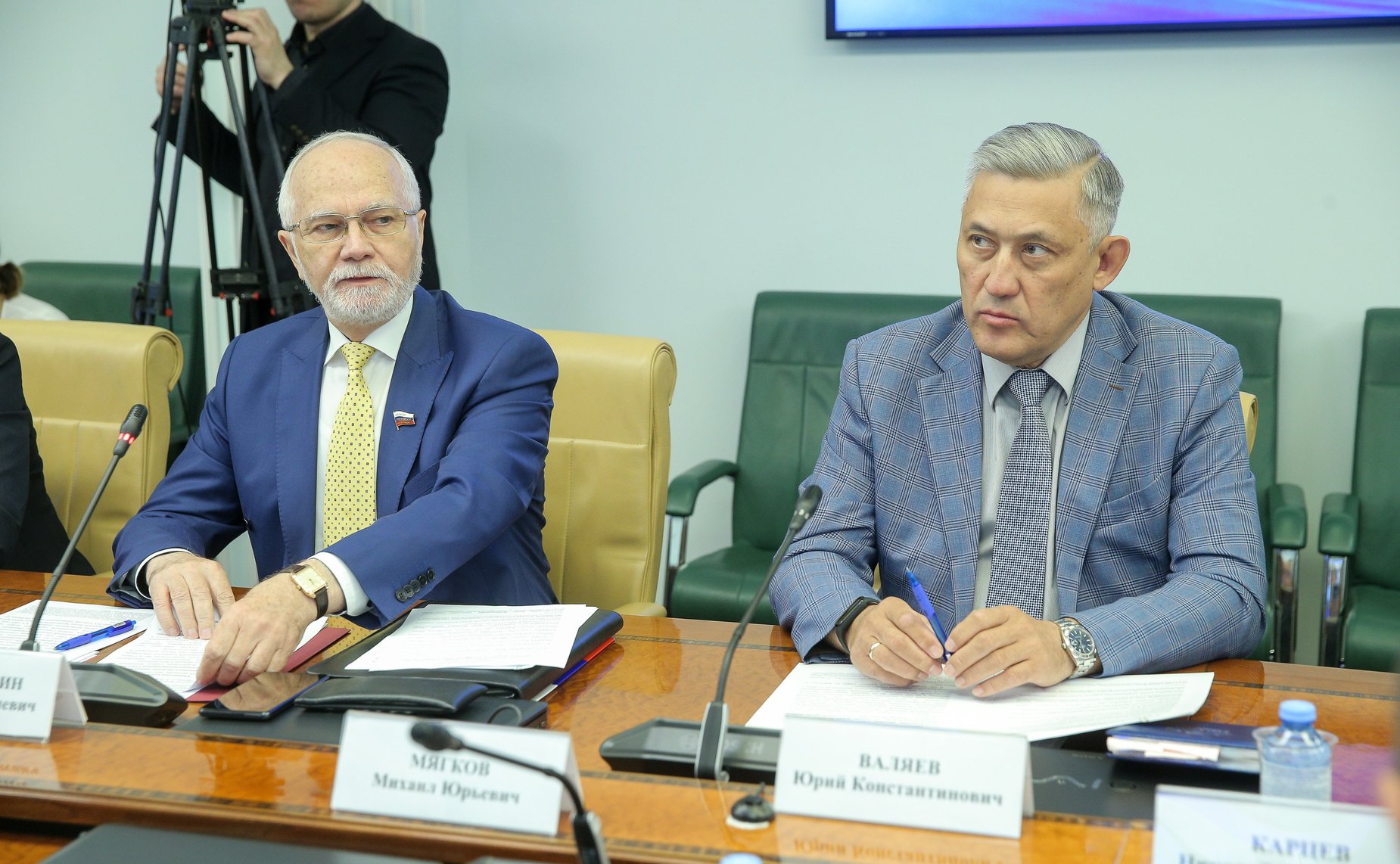 Круглый стол на тему «Эхо трагедии Хиросимы и Нагасаки: правда и ложь вокруг очередной годовщины атомных бомбардировок США японских городов»