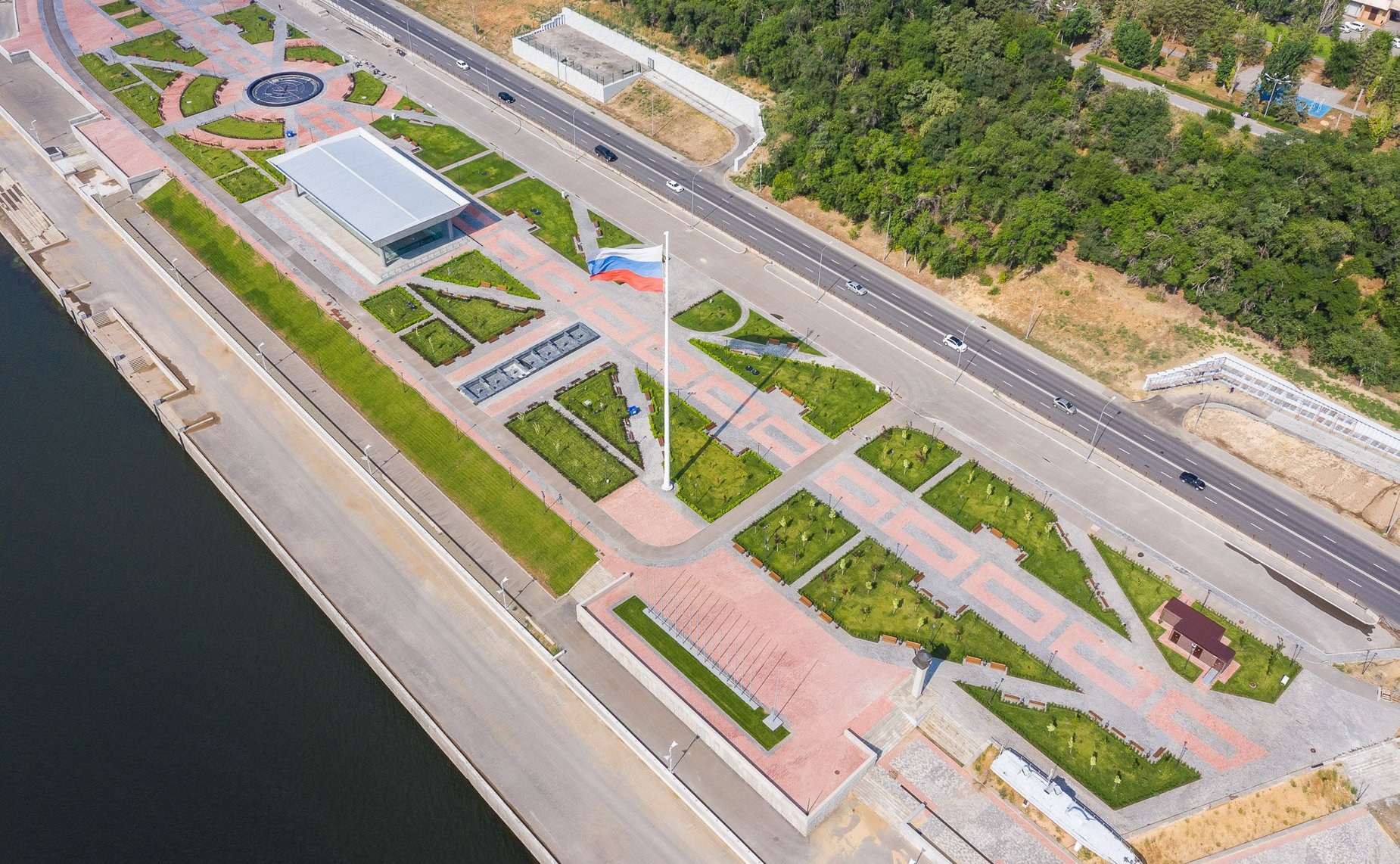 Сергей Горняков и Николай Семисотов приняли участие в памятных мероприятиях, посвященных 80-летию начала Сталинградской битвы