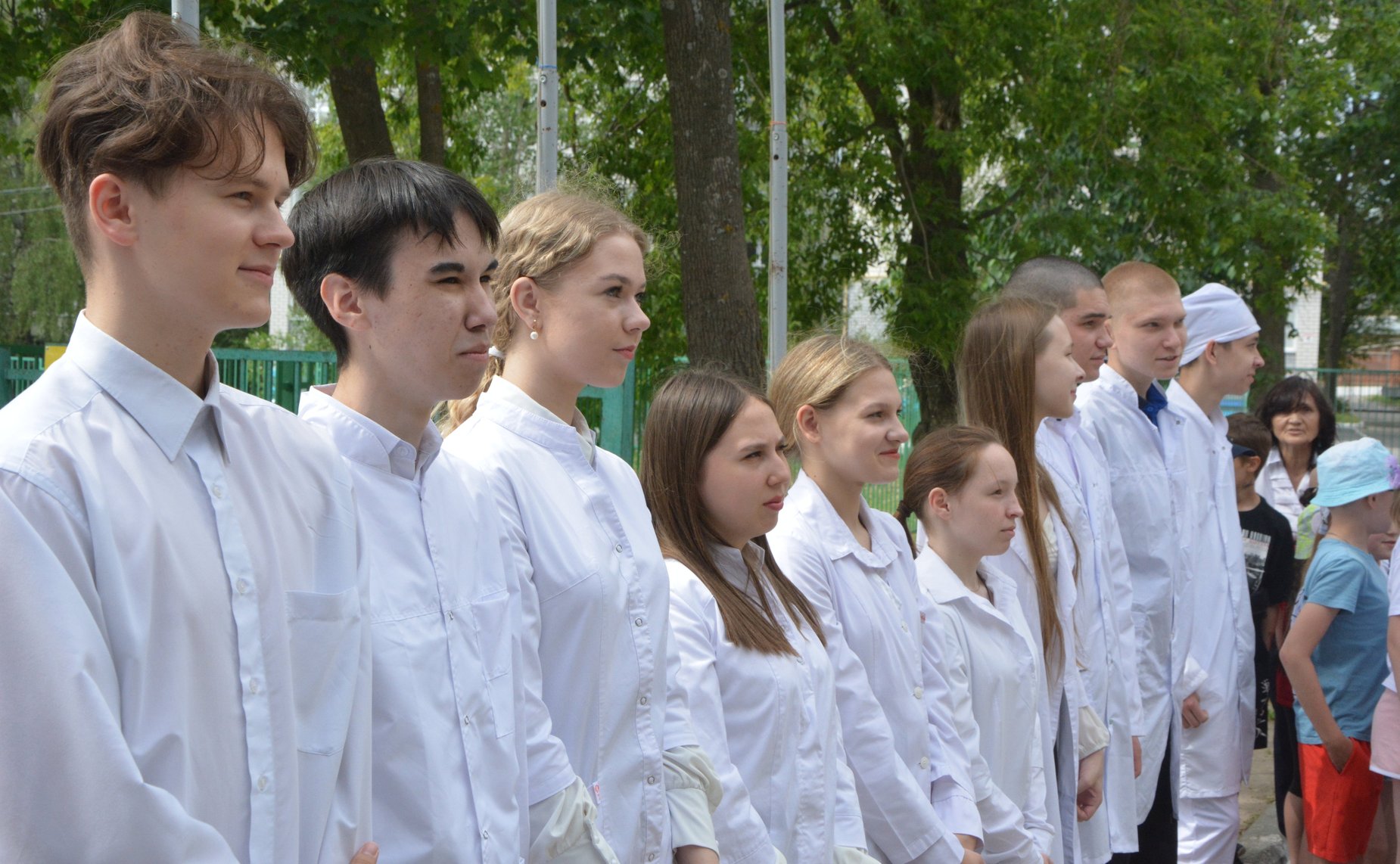 Николай Владимиров в родной школе № 31 города Чебоксары, которая носит имя академика Святослава Федорова, принял участие в торжественном открытии выставочной экспозиции, посвященной великому офтальмологу