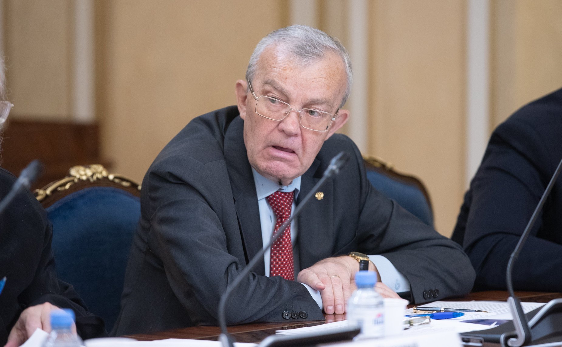 Заседание Временной комиссии Совета Федерации по защите государственного суверенитета и предотвращению вмешательства во внутренние дела РФ