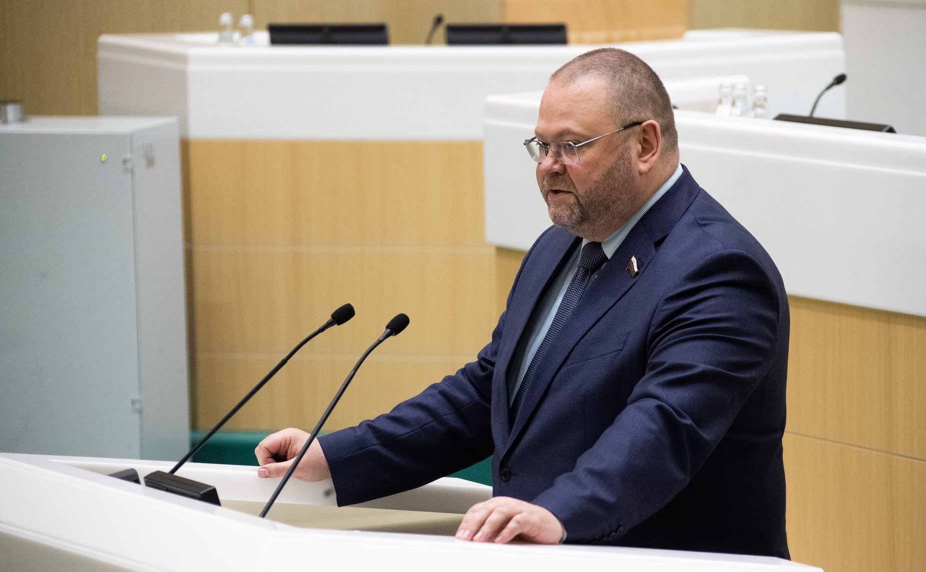 Олег Мельниченко