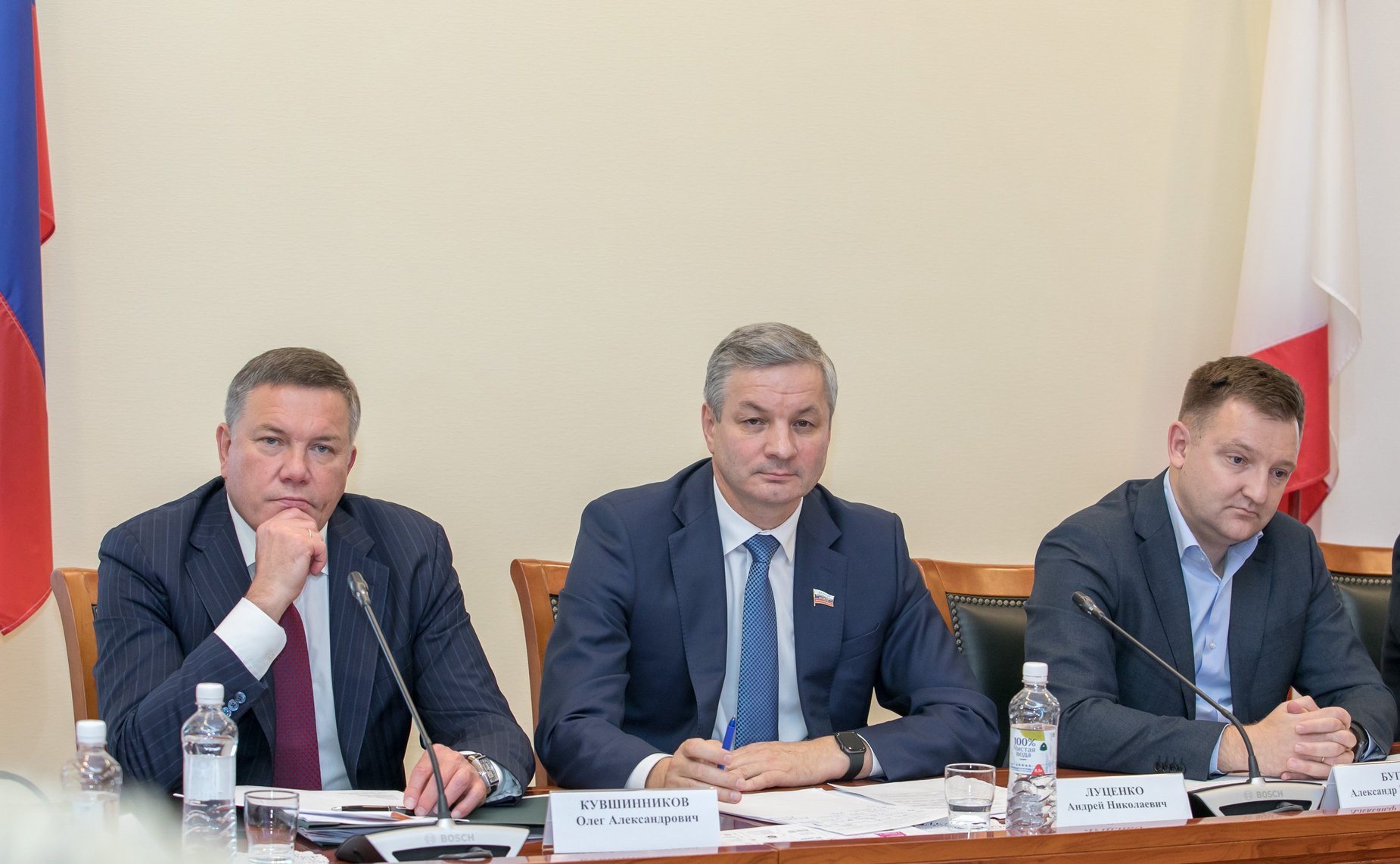 Заседание Дискуссионного клуба при Молодежном парламенте Вологодской области