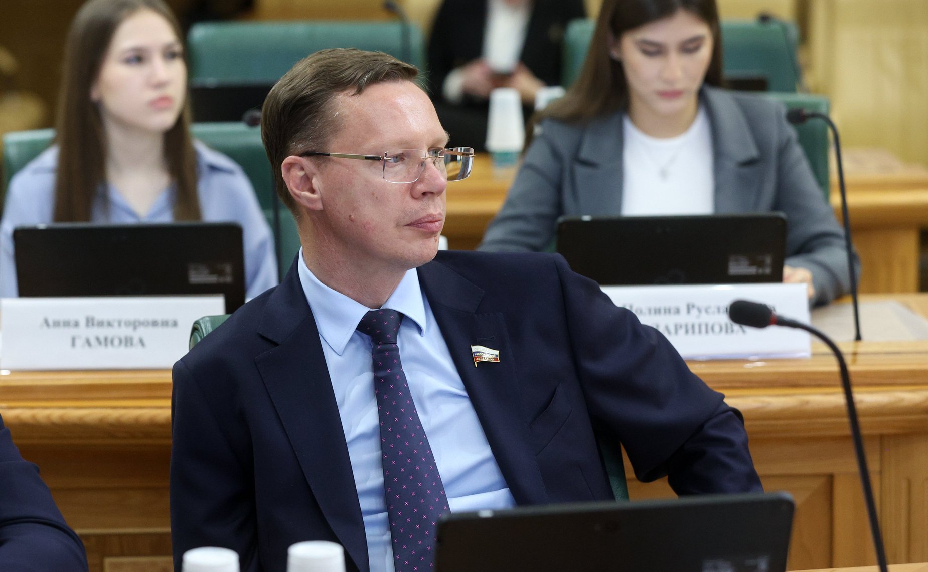 Виталий Назаренко