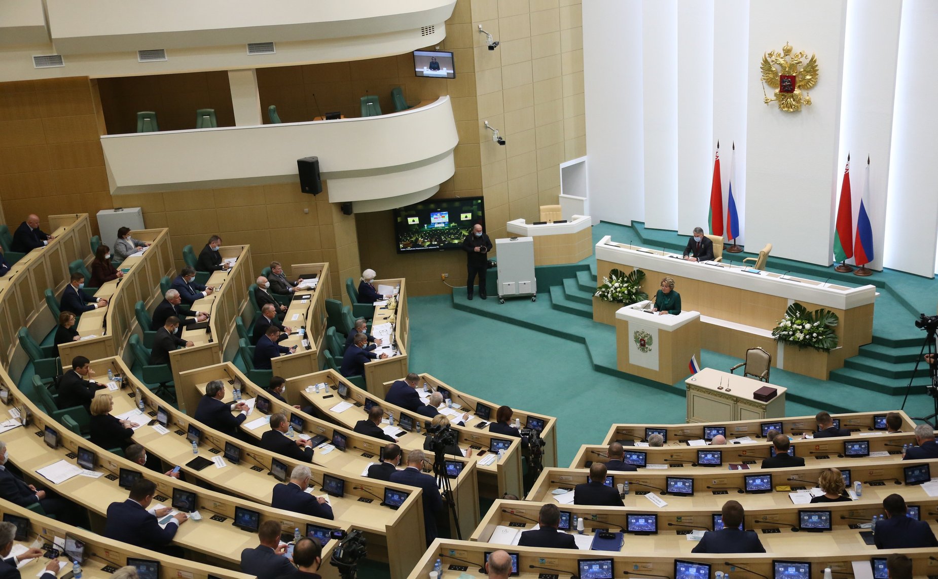 Пленарное заседание VII Форума регионов Беларуси и России