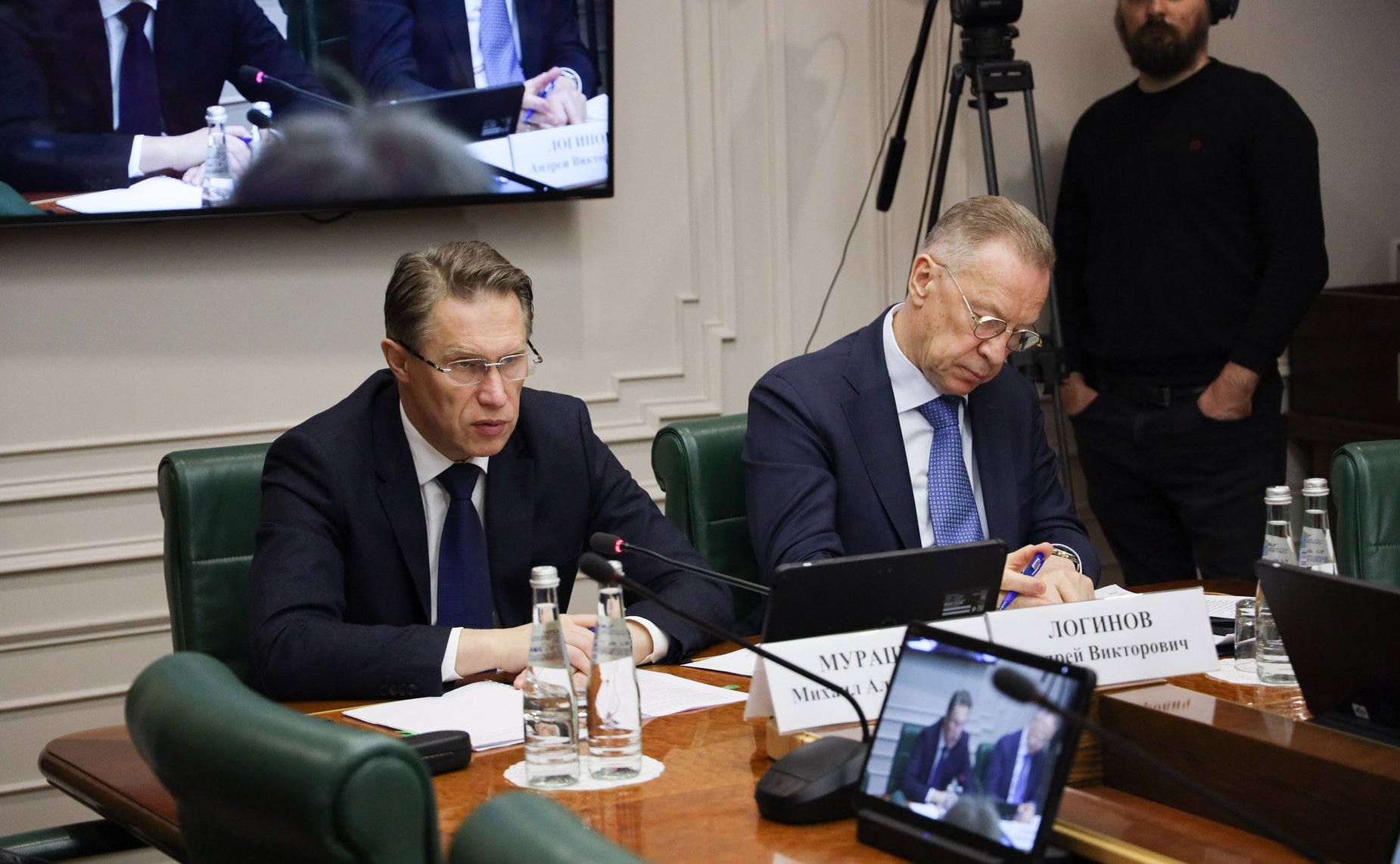 Заседание парламентской комиссии по расследованию преступных действий в отношении несовершеннолетних со стороны киевского режима