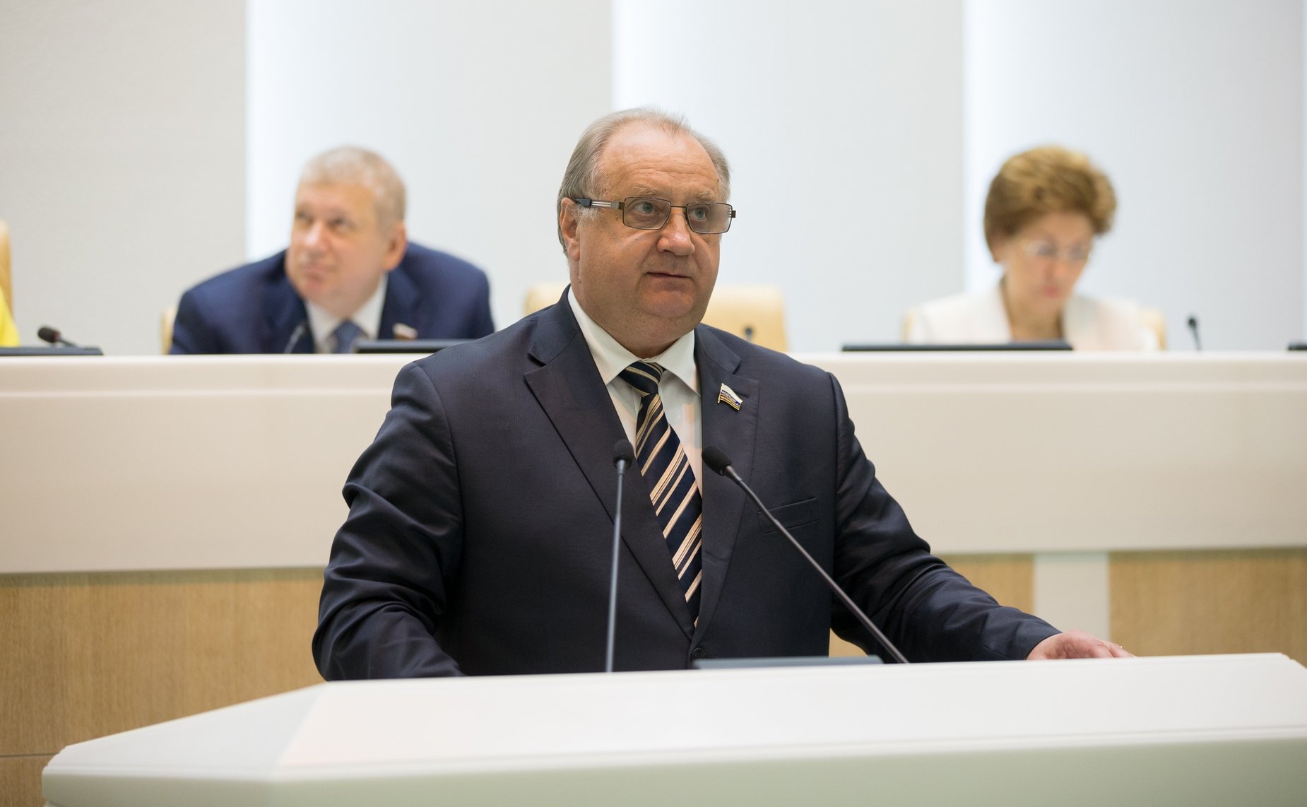 В. Кондрашин