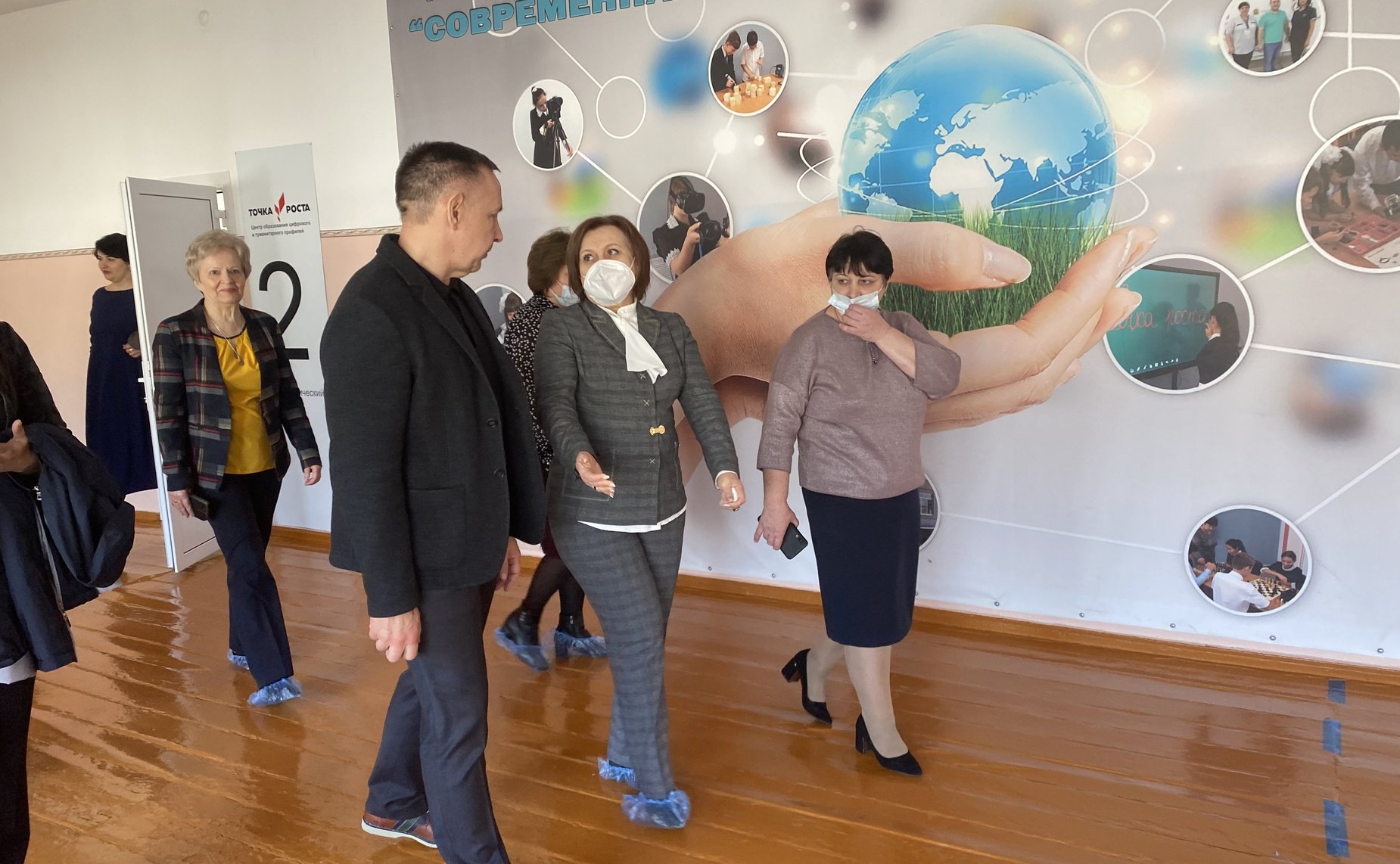 Олег Алексеев посетил Краснокутский район Саратовской области