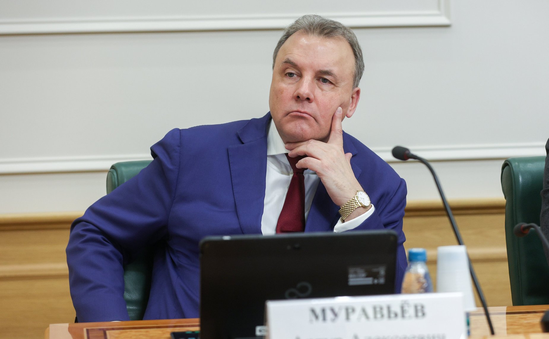 Артур Муравьев