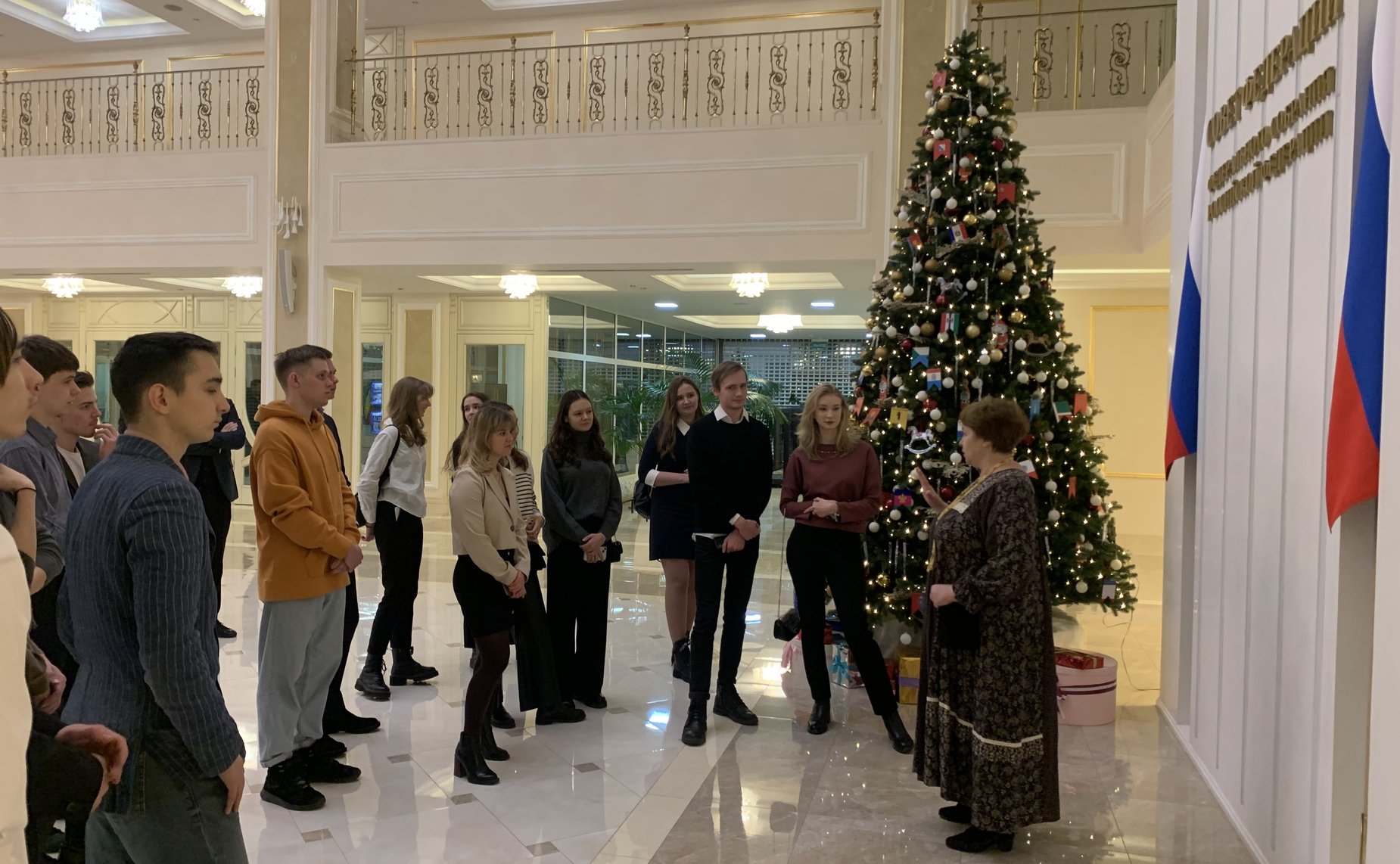 Сергей Рябухин провел встречу со студентами московских вузов, уроженцами Ульяновской области