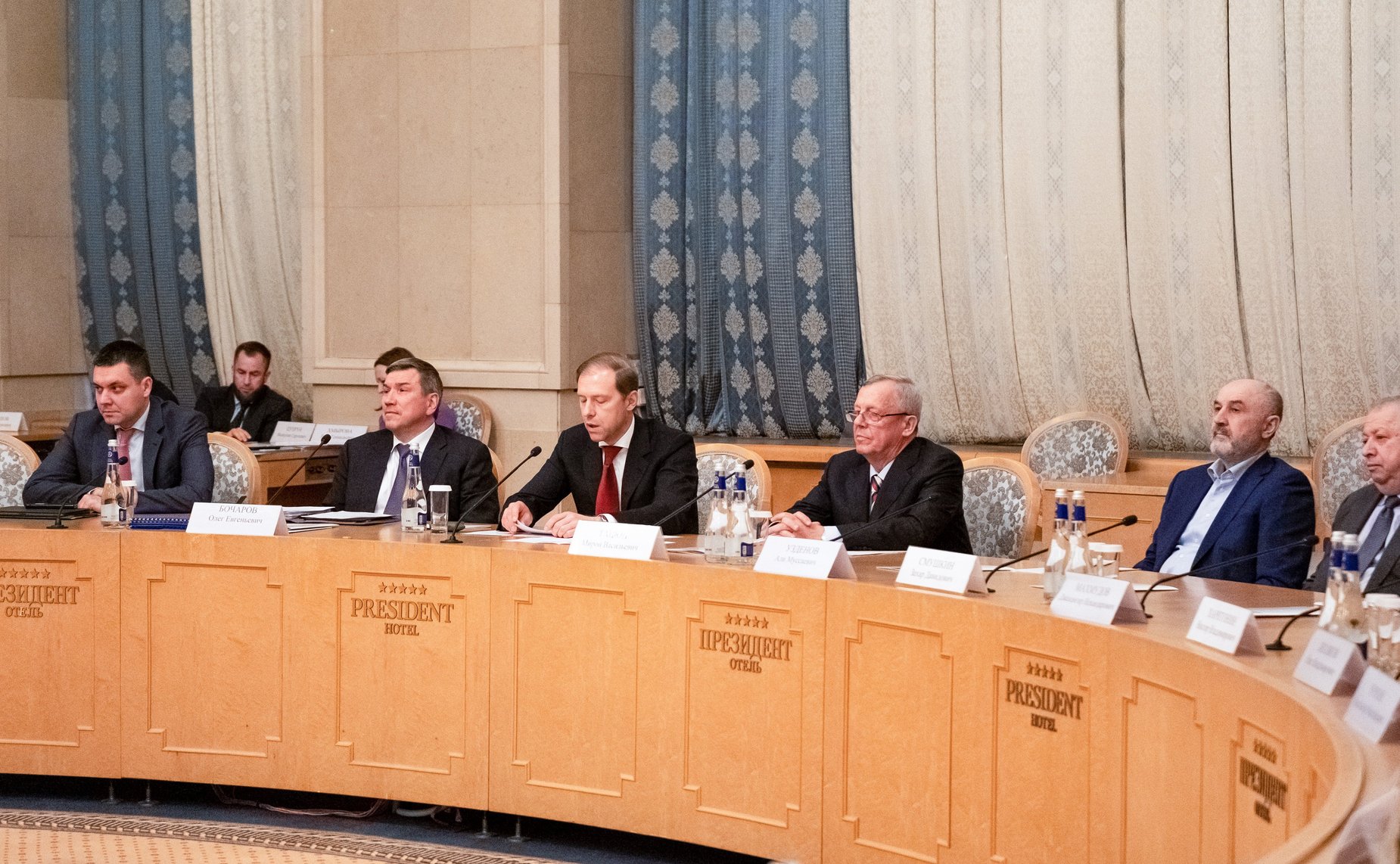 Олег Кувшинников принял участие в расширенном заседании Совета Союза лесопромышленников и лесоэкспортеров России