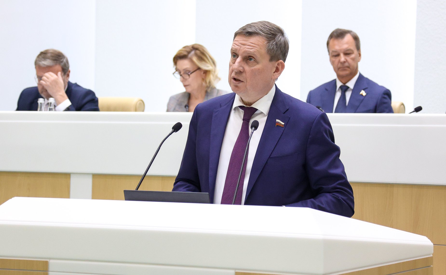 Андрей Епишин