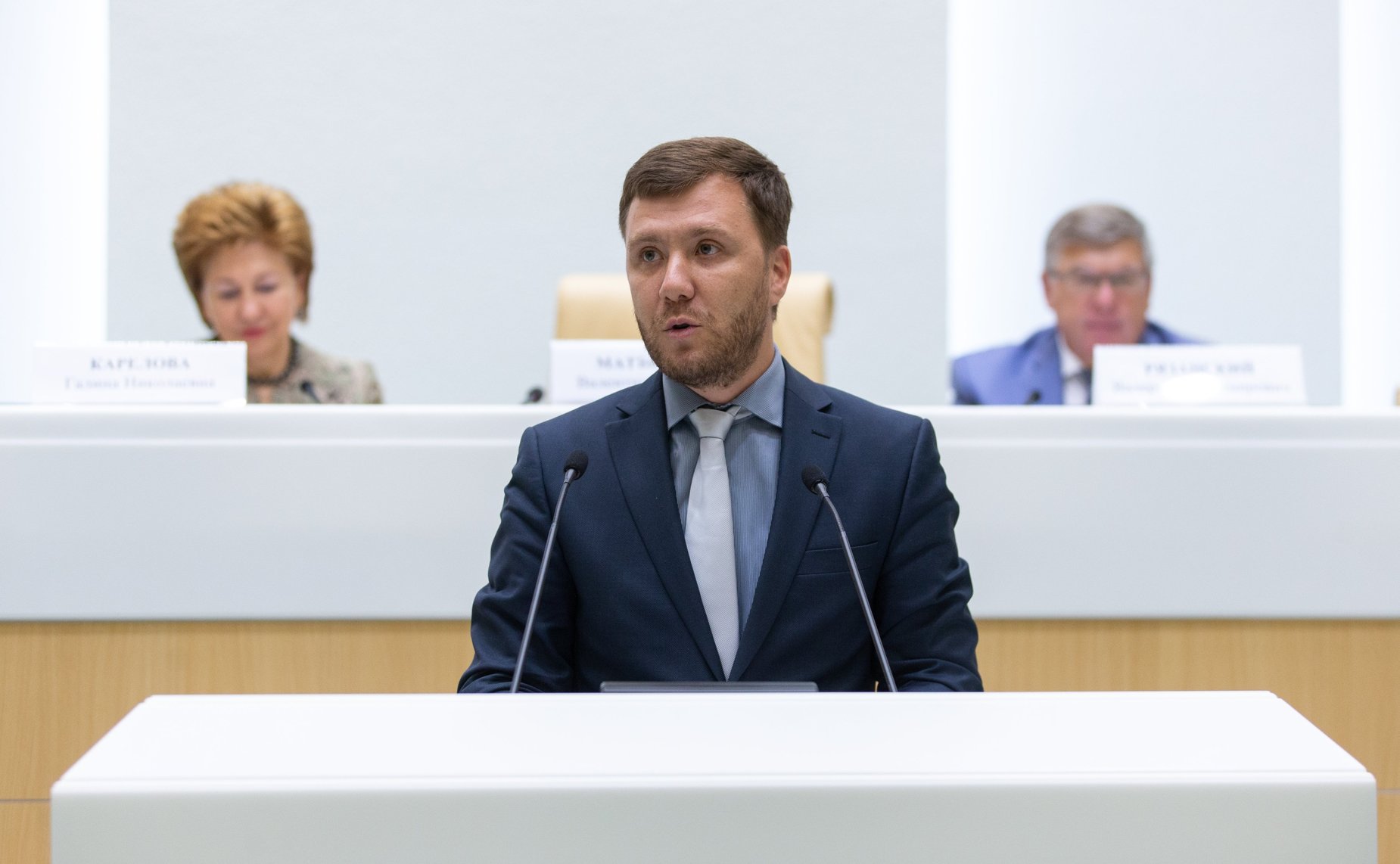 Заседание Палаты молодых законодателей