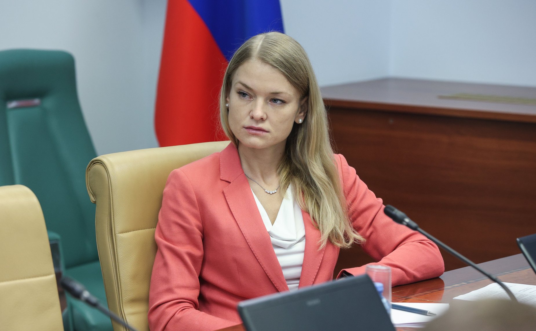 Круглый стол Комитета СФ по экономической политике на тему «Перспективы импортозамещения в дорожно-строительной отрасли»