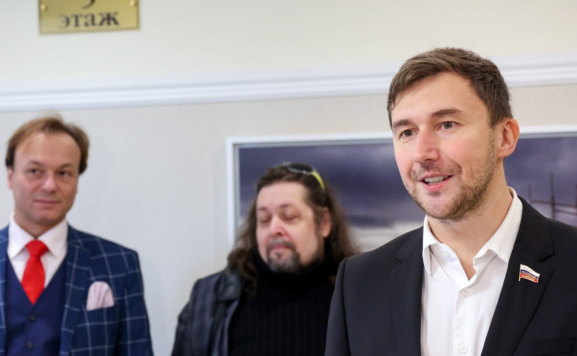 Церемония открытия выставки живописи А. Буртасенкова «Под Русским небом Крыма»