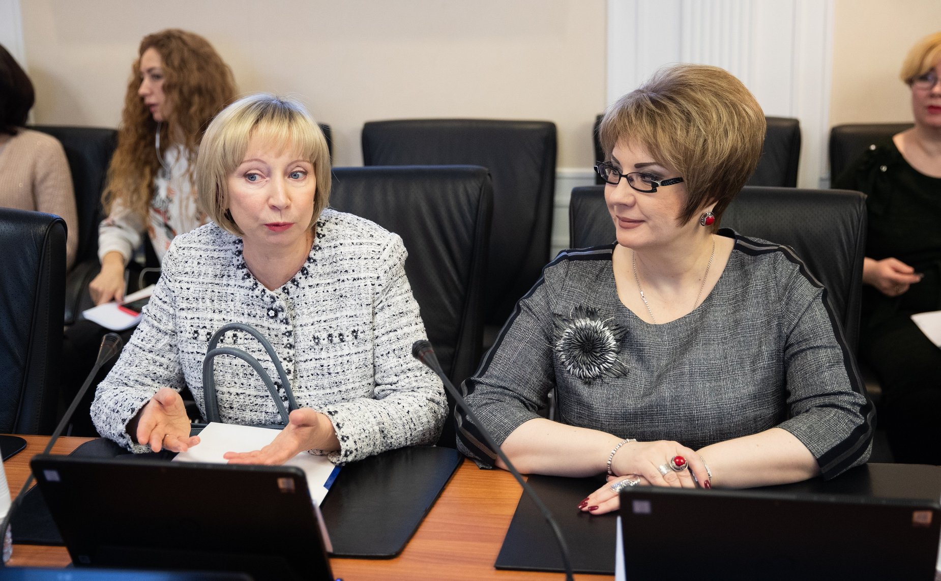 Римма Галушина и Елена Грешнякова