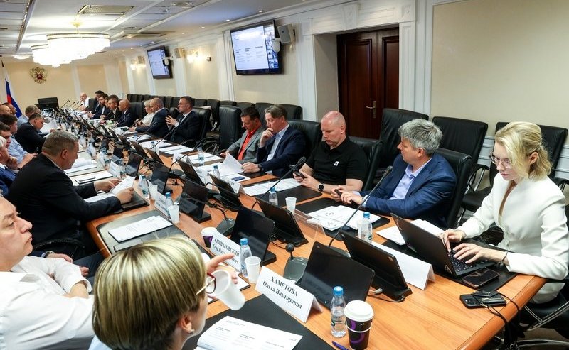 Сергей Митин провел совместное совещание Комитета СФ по аграрно-продовольственной политике и природопользованию и Союза операторов торговых автоматов на тему «Проблемы и перспективы развития автоматизированной торговли в РФ»