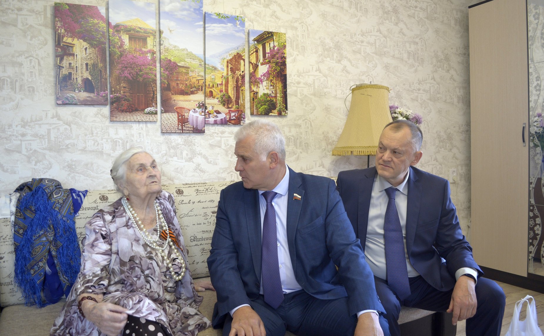 Сергей Мартынов встретился в Йошкар-Оле с ветераном Великой Отечественной войны