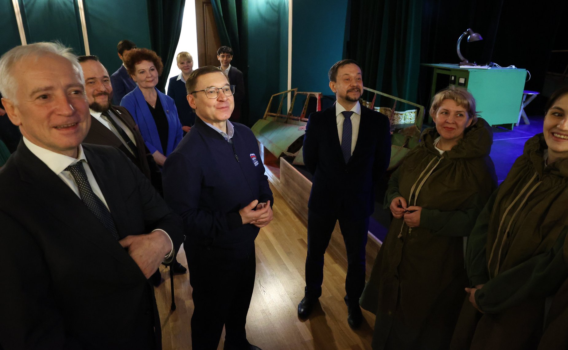 Первый заместитель Председателя Совета Федерации Владимир Якушев посетил Театр куклы и актера «Скоморох»