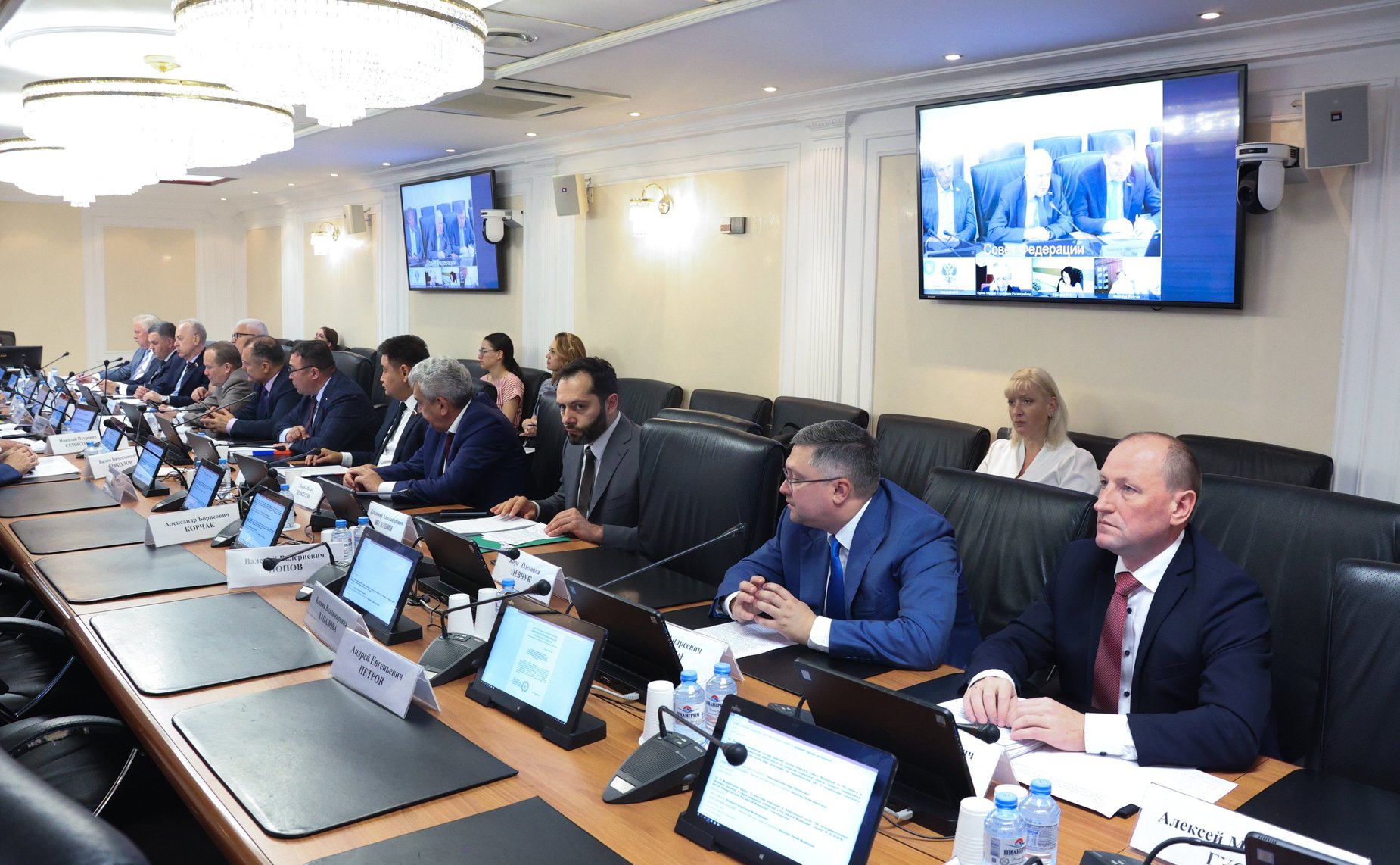 Заседание Комитета Совета Федерации по Регламенту и организации парламентской деятельности